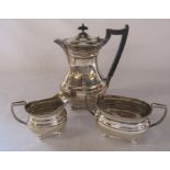 Silver coffee pot, cream jug and sugar bowl Sheffield 1939 total weight 39.01 ozt