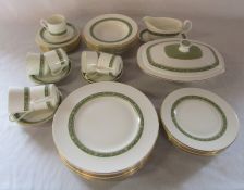 Royal Doulton 'Rondelay' H5004 part dinner service