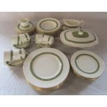 Royal Doulton 'Rondelay' H5004 part dinner service