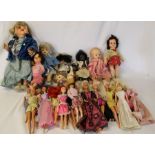 Quantity of vintage dolls including Roddy, Barbie, Sindy etc (2 boxes)