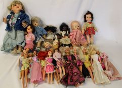 Quantity of vintage dolls including Roddy, Barbie, Sindy etc (2 boxes)