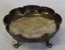 Small silver dish with scalloped edge on four scroll feet London 1935 3.63ozt