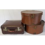 Small vintage suitcase & 2 hat boxes