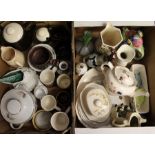 2 boxes of miscellaneous ceramics