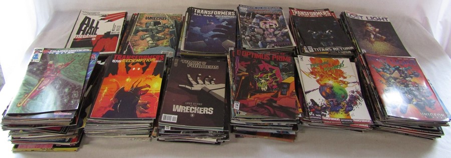 Large quantity of modern Transformers comics