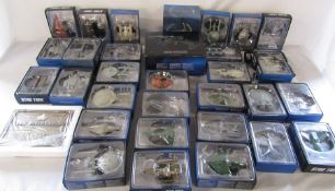 Assorted Star Trek / Voyager / Deep Space Nine / Enterprise collector's model space ships etc