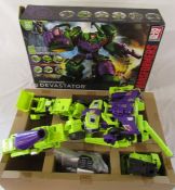 Transformers Generations combiner wars 'Devastator' with original box (unchecked)