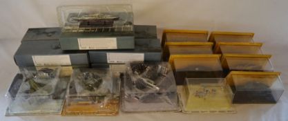 10 boxed Atlas Edition small scale battle ships, World War II tanks etc