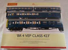 Hornby BR 4 VEP Class 423 train set