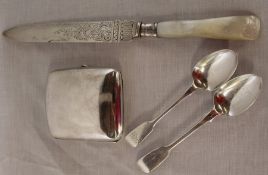 Silver cigarette box Birmingham 1916, 2 silver teaspoons (4.49 ozt) & bread knife with silver