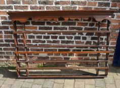 Georgian oak plate rack with decorative frieze W155cm H107cm