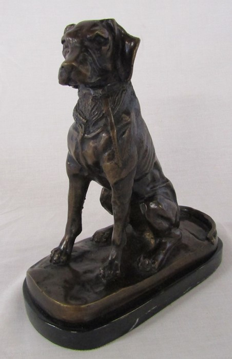 Bronze figure of a seated dog on a marble base  L 21 cm H 25.5 cm - Image 2 of 3