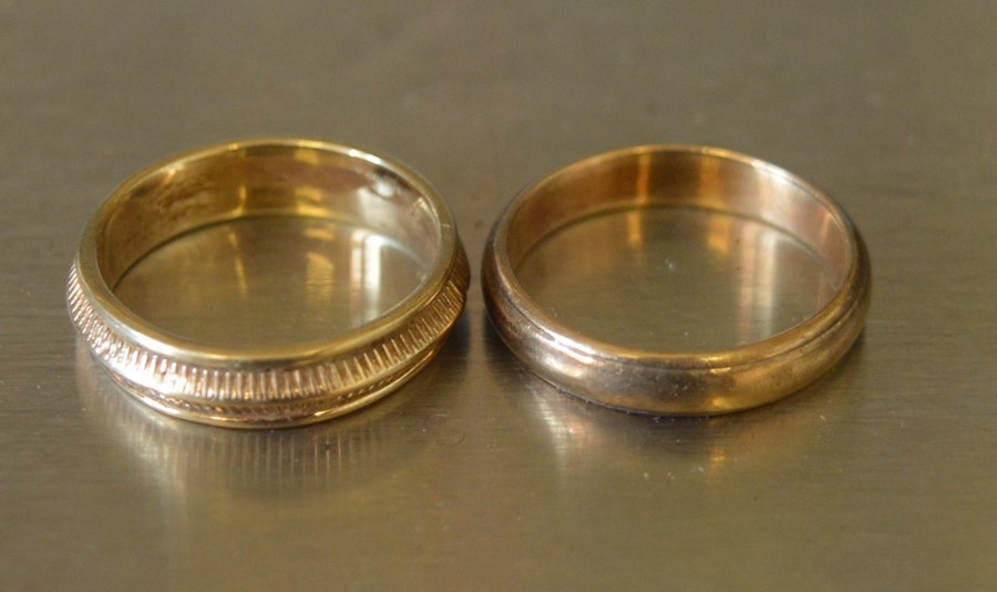 2 9ct gold wedding bands total weight 6.3g size N