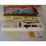 Hornby The Mallard Passenger 00 gauge train set