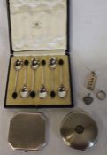 2 silver compacts Birmingham 1920 & 1921, cased set of 6 silver coffee bean spoons Sheffield 1924,