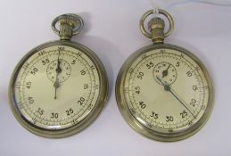 2 WWII Air Ministry substitute standard stop watches marked A.M 6B/221 and A.M 6B/221 6558/41 (