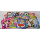 Collection of uncut paper doll books mainly from the 1980s onwards, mostly Barbie, plus other
