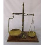 Patent agate balance scales with weights H 59 cm L 50 cm