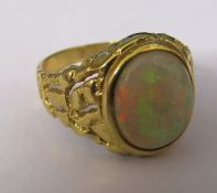 14ct gold plated opal ring size S weight 4.1 g