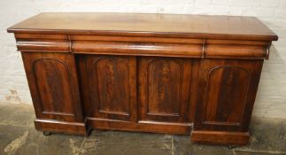 Large Victorian mahogany sideboard on modern castors L 182 cm H 101cm D 55 cm