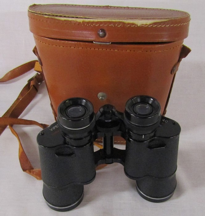 Cased pair of Viper coated optics field binoculars 9 x 40