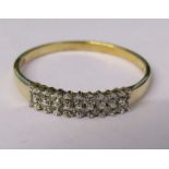 9ct gold diamond chip ring size U / V weight 1.6 g