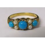 9ct gold turquoise and seed pearl ring size T/U weight 3.4 g