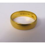 22ct gold band ring size Q weight 4.6 g