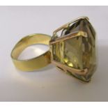 9ct gold 100 ct (one hundred carat) citrine dress ring weight 23.6 g size S