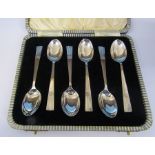 Cased set of 6 silver teaspoons Sheffield 1940 weight 2.12 ozt