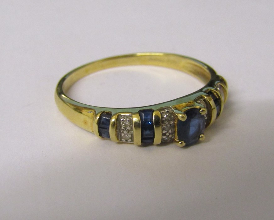 14ct gold diamond and sapphire ring size U weight 2.8 g - Image 2 of 3