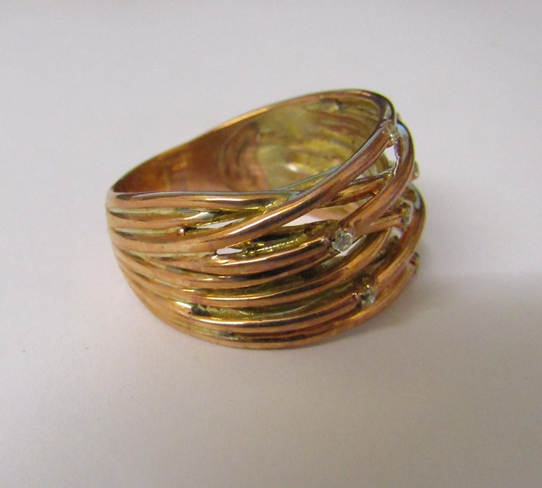 Contemporary 9ct gold and diamond ring size X weight 8.7 g - Image 2 of 5