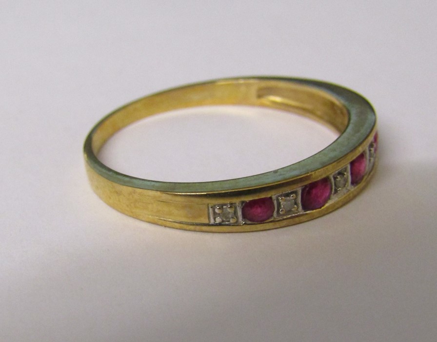 9ct gold ruby and diamond ring size U/V weight 2.5 g - Image 2 of 2