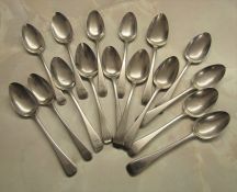 Selection of 16 silver teaspoons inc  London 1829 (3), 1808 (5), 1824 (3), 1811 (2) total weight 9.