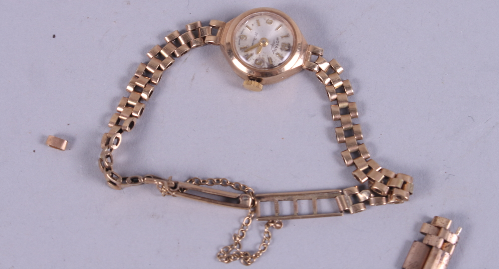 A lady's 9ct gold Rotary bracelet watch and a gentleman's gold cased Mappin wristwatch - Bild 4 aus 4