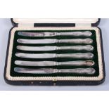 A cased set of six silver handled pastry knives