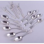 A collection of fiddle pattern dessert spoons, forks and teaspoons, 14.3oz troy approx