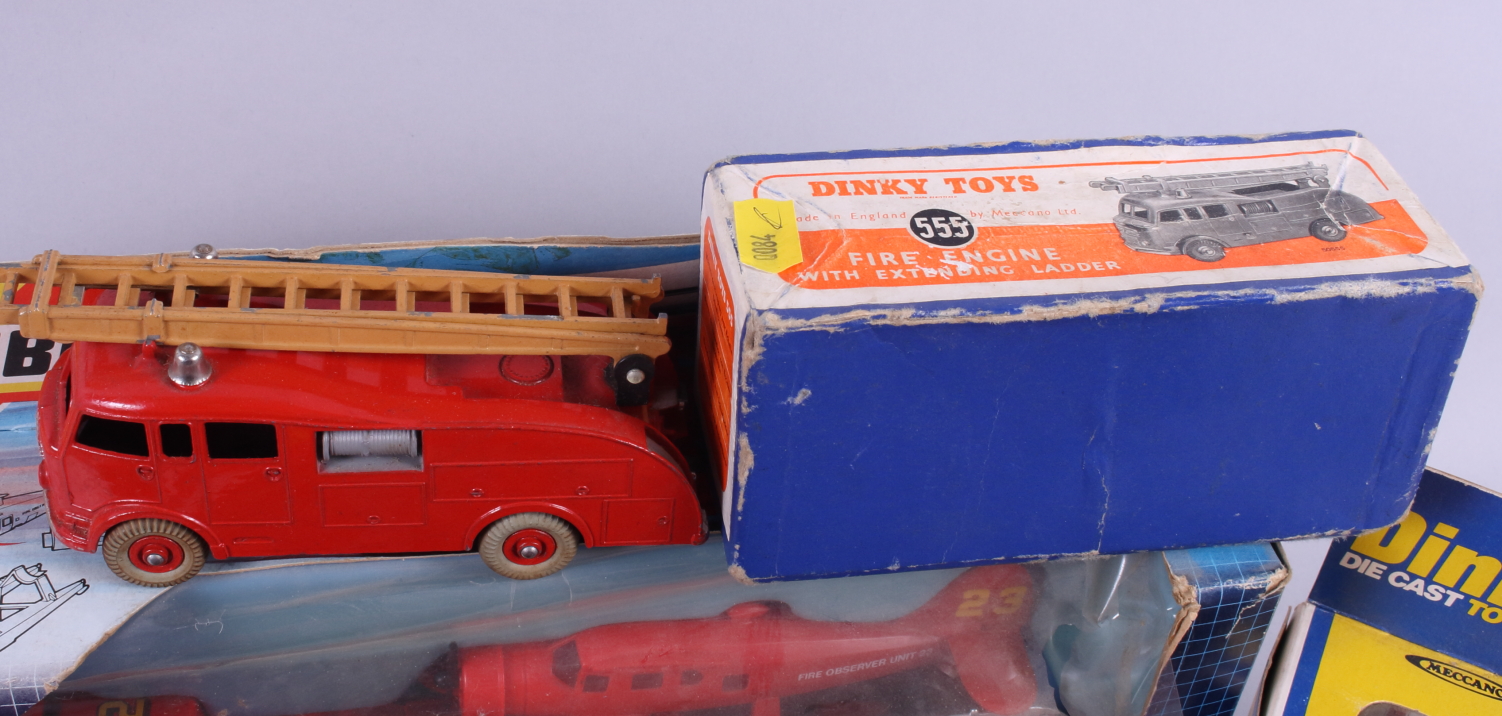 A quantity of die-cast Corgi, Dinky Toys and Matchbox fire engines and other related vehicles, - Image 5 of 5