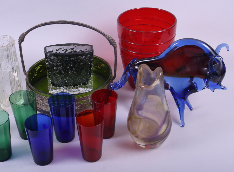 An assortment of glassware, including green tinted pedestal glasses, bark vases, a model of a - Image 4 of 4