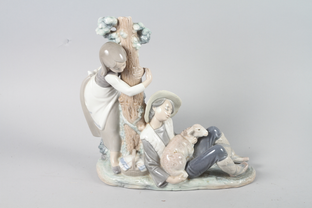 A Lladro figure, "Medieval Prince" No 06115, and a Lladro figure group, "Sleeping Shepherd" No 1256 - Image 3 of 4