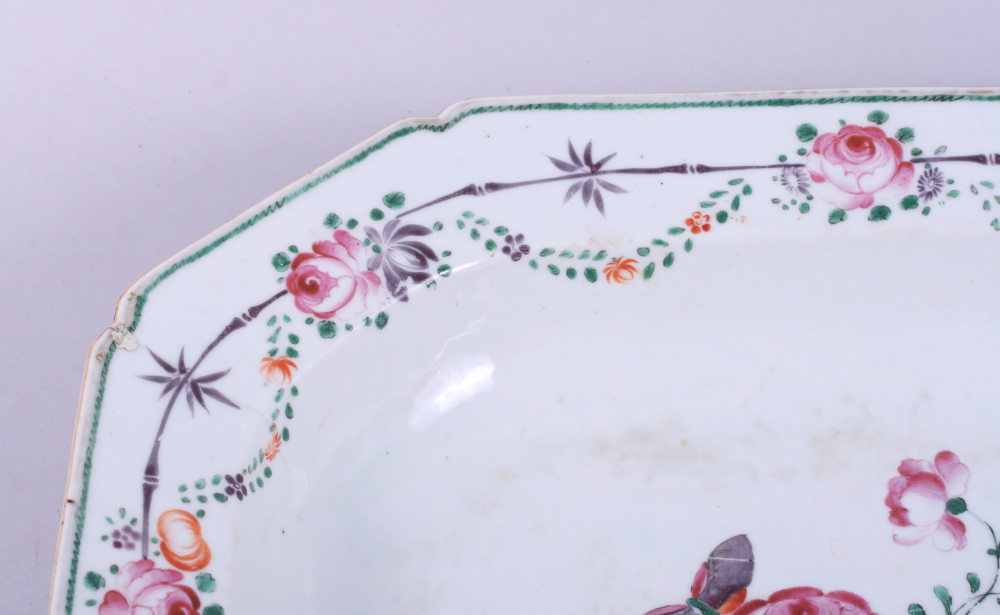 An 18th century Chinese export octagonal meat dish with butterfly and flower decoration, 14 1/2" - Image 2 of 9