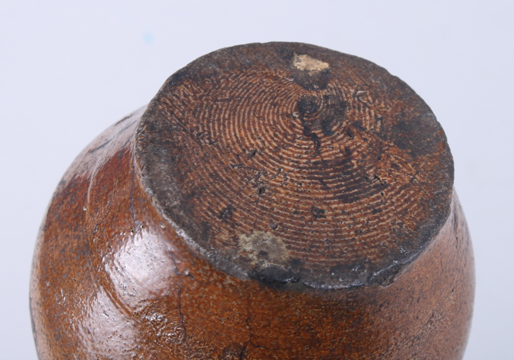 A 17th century Continental brown salt glazed stoneware jug, 6 1/2" high - Image 4 of 4