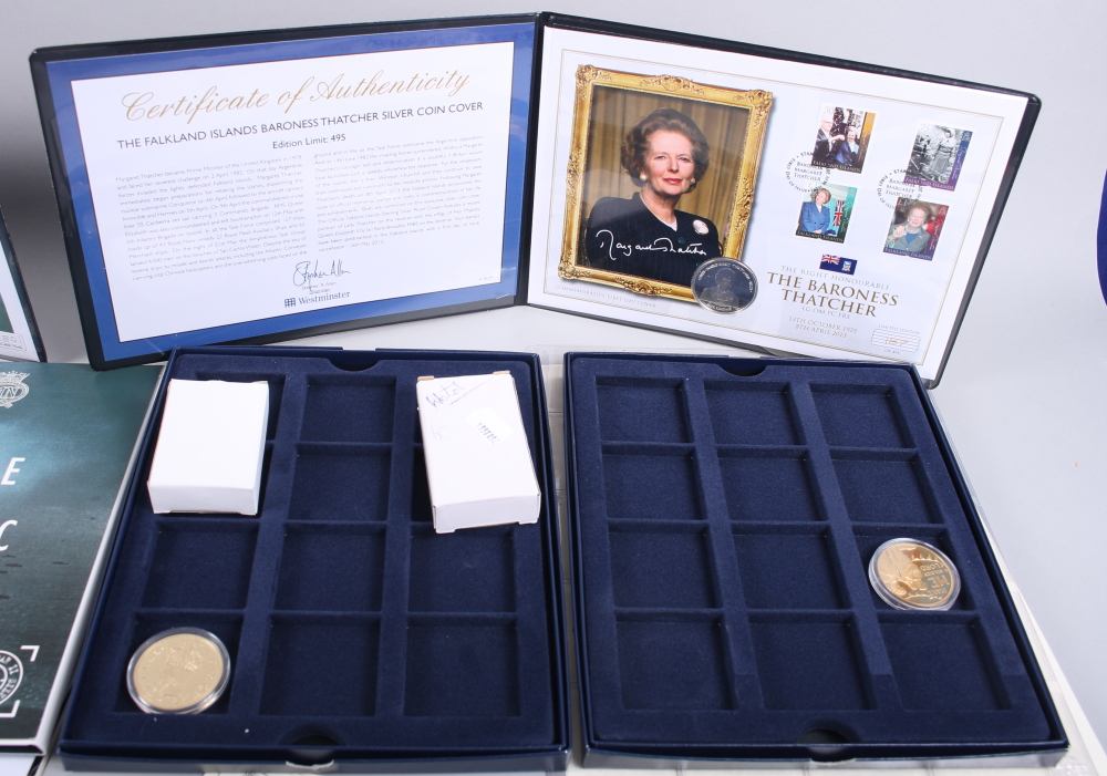 Seven commemorative £5 coins in folios, three others, and various other commemorative and collectors - Image 3 of 11