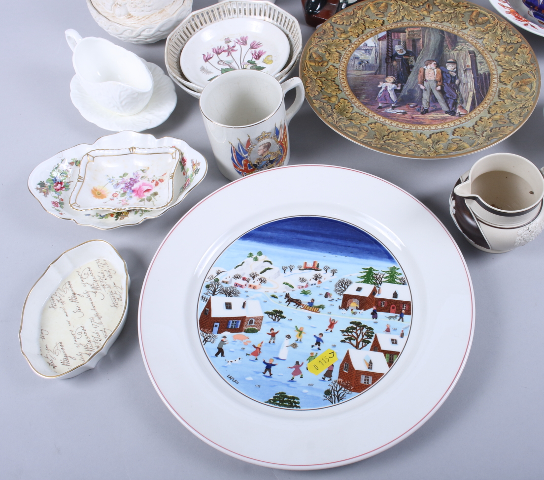 A Villeroy & Boch "Naif Christmas" plate, a number of bone china trinket dishes, a Derby Imari - Bild 5 aus 5