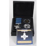 The George Cross Gold and Silver Commemorative set, in fitted case