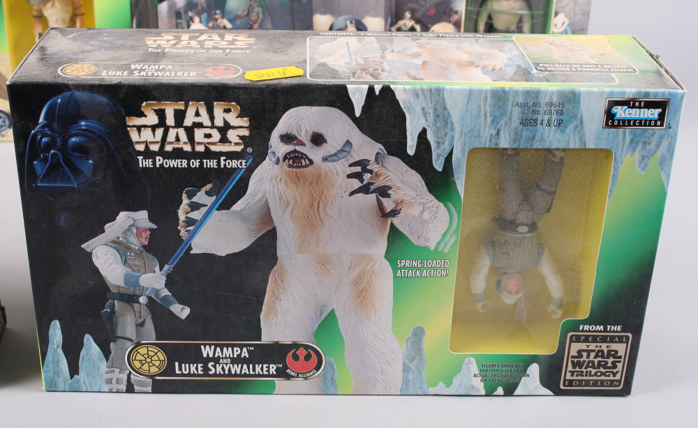 A selection of eight Star Wars "The Power of the Force" dioramas and figures, including Chewbacca, - Image 3 of 6