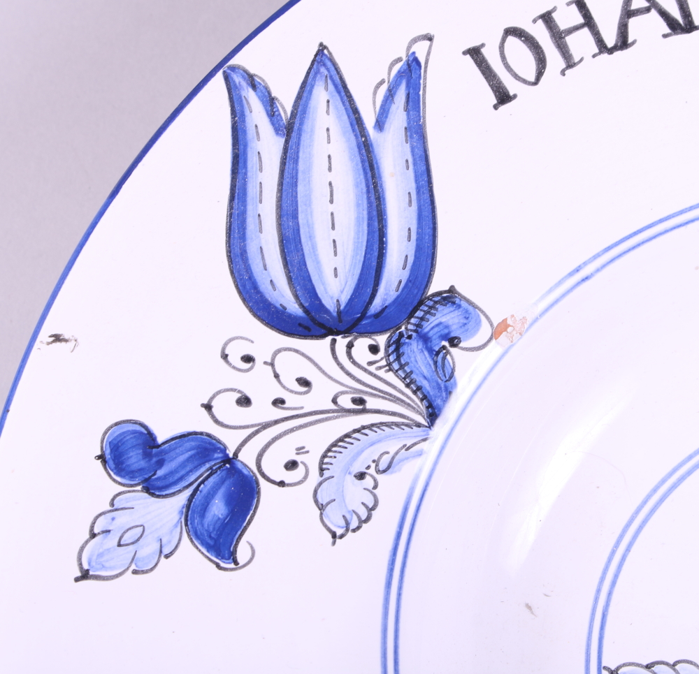 A majolica plate with armorial decoration on a yellow ground, 9" dia, a Delft bowl with tulip - Image 3 of 10