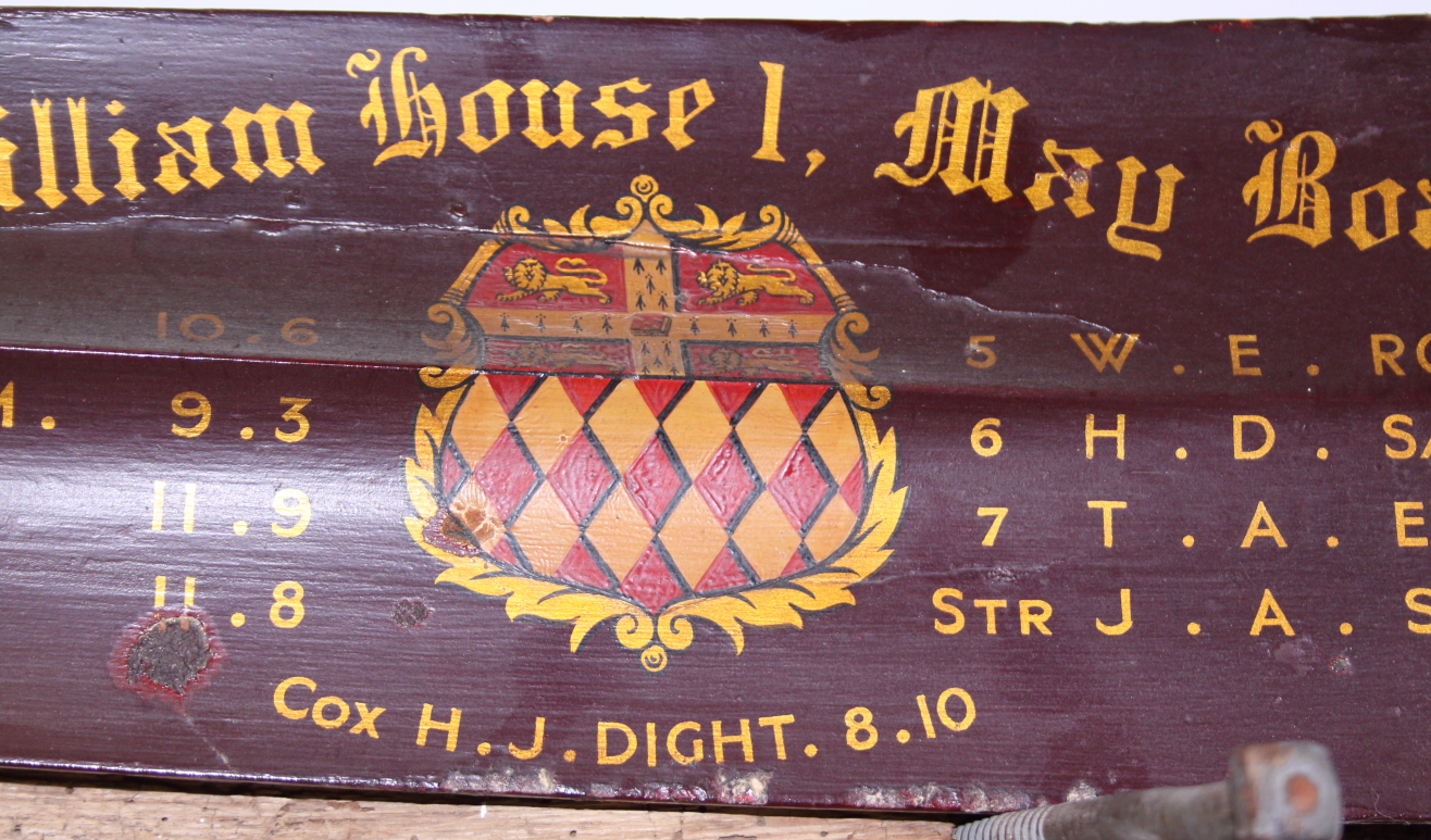 A painted rowing blade, Fitzwilliam House, 1st May 1938 boat, by E Norris, used by W E Roscher, 145" - Image 5 of 10