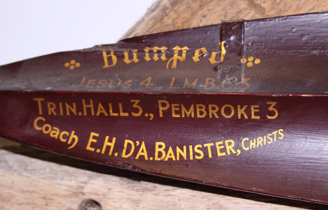 A painted rowing blade, Fitzwilliam House, 1st May 1938 boat, by E Norris, used by W E Roscher, 145" - Image 3 of 10