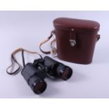 A pair of Zeiss 10 x 50 binoculars, in leather case
